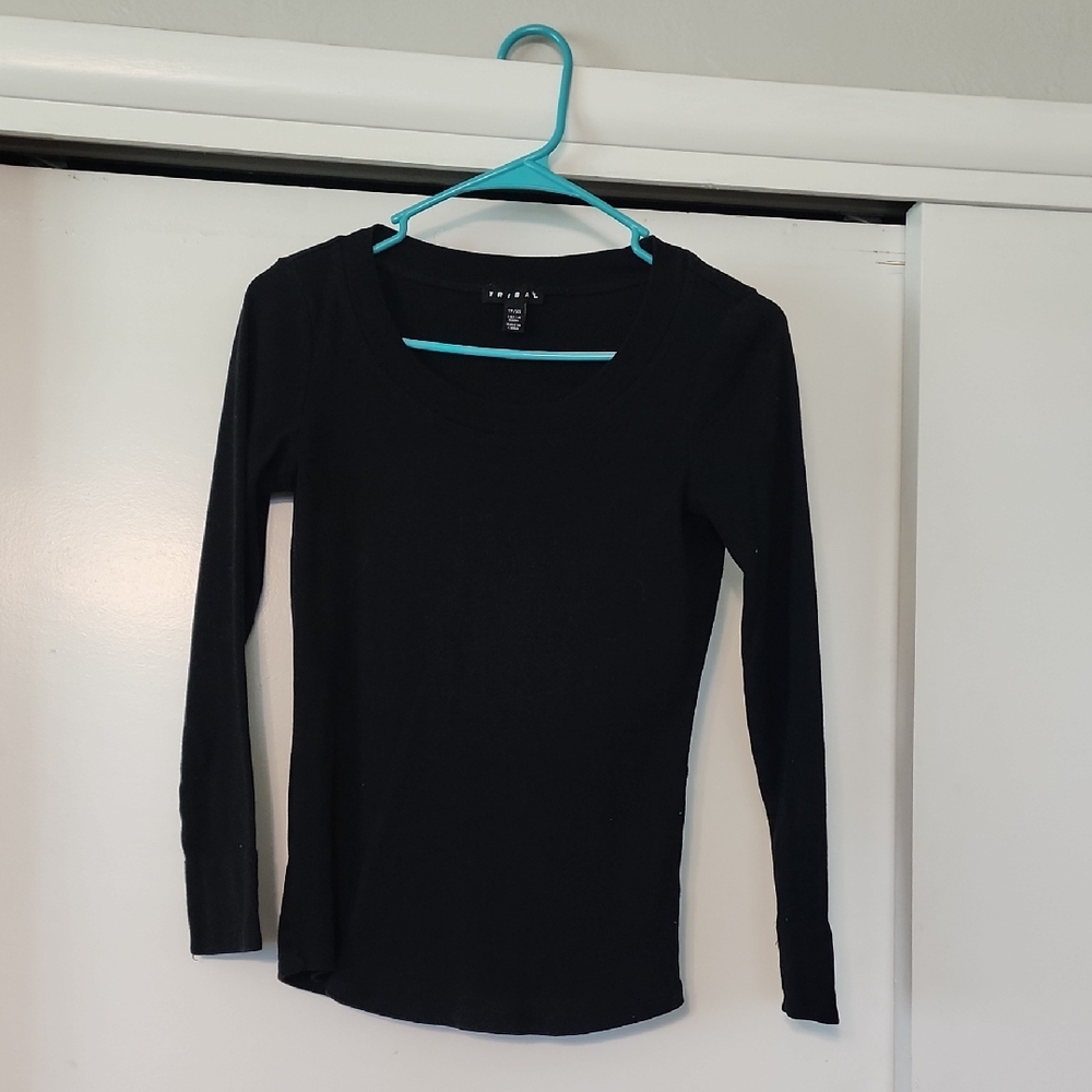 Tribal Elegant Black Top